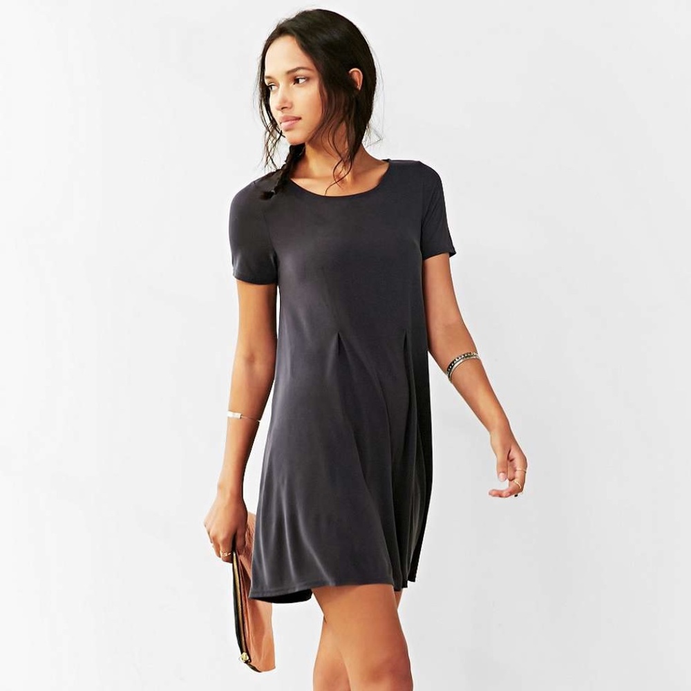 Urban Outfitters Riley Swing Dress
